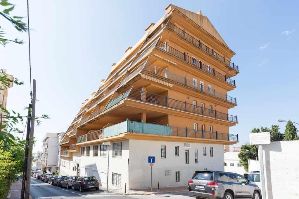 Luna Duplex Junto A Puerto Marina Con Garaje Benalmádena Extérieur photo